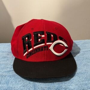 Cincinnati Reds baseball hat